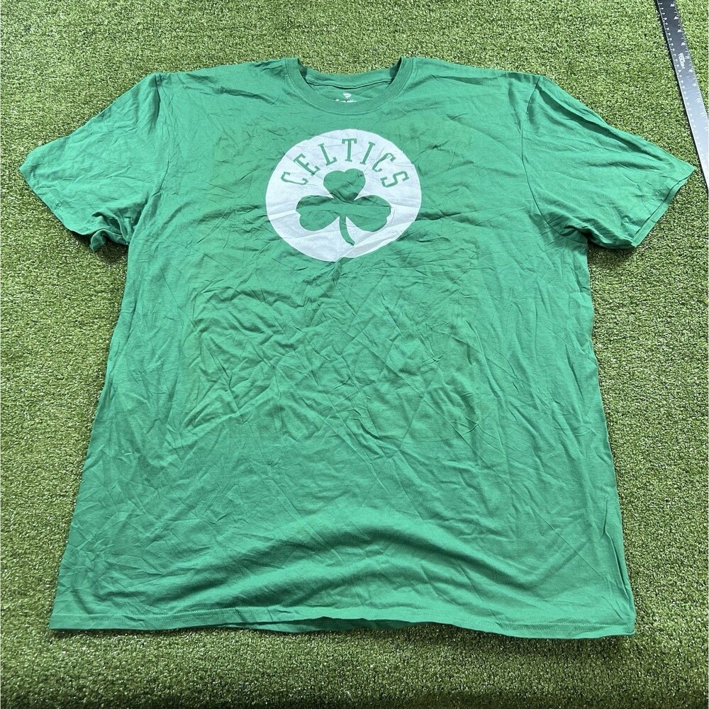 Boston Celtics Fanatics Men's 2XL Green Logo T-Shirt NWOT NBA